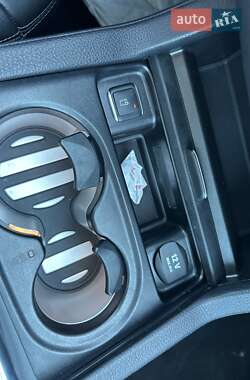 Внедорожник / Кроссовер Mercedes-Benz M-Class 2012 в 