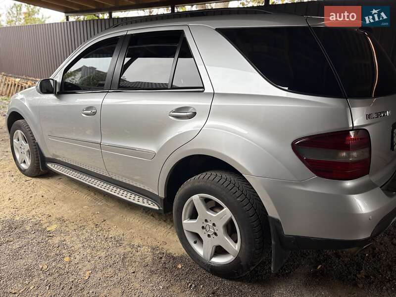 Внедорожник / Кроссовер Mercedes-Benz M-Class 2008 в Ахтырке фото 6 Внедорожник / Кроссовер Mercedes-Benz M-Class 2008 в Ахтырке