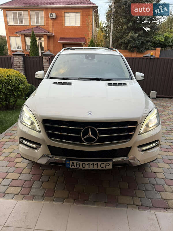 Внедорожник / Кроссовер Mercedes-Benz M-Class 2013 в Виннице фото 4 Внедорожник / Кроссовер Mercedes-Benz M-Class 2013 в Виннице