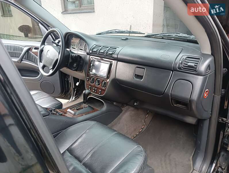 Внедорожник / Кроссовер Mercedes-Benz M-Class 2000 в Виннице