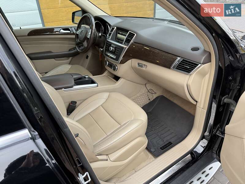 Позашляховик / Кросовер Mercedes-Benz M-Class 2014 в Білій Церкві фото 41 Позашляховик / Кросовер Mercedes-Benz M-Class 2014 в Білій Церкві