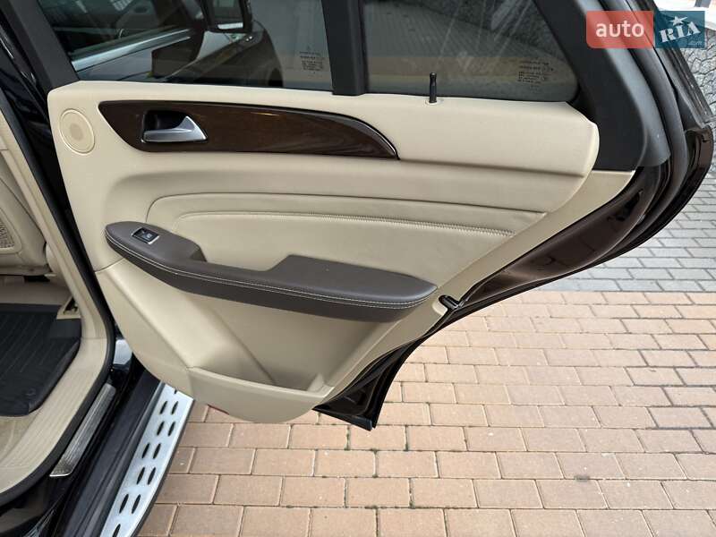 Позашляховик / Кросовер Mercedes-Benz M-Class 2014 в Білій Церкві фото 47 Позашляховик / Кросовер Mercedes-Benz M-Class 2014 в Білій Церкві