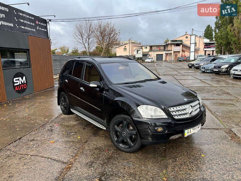 Mercedes-Benz M-Class 2007