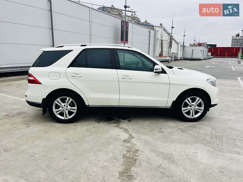 Позашляховик / Кросовер Mercedes-Benz M-Class 2013 в Києві фото 4 Позашляховик / Кросовер Mercedes-Benz M-Class 2013 в Києві