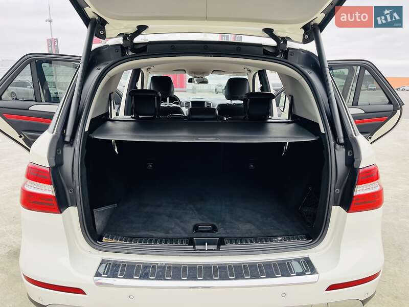 Позашляховик / Кросовер Mercedes-Benz M-Class 2013 в Києві фото 32 Позашляховик / Кросовер Mercedes-Benz M-Class 2013 в Києві