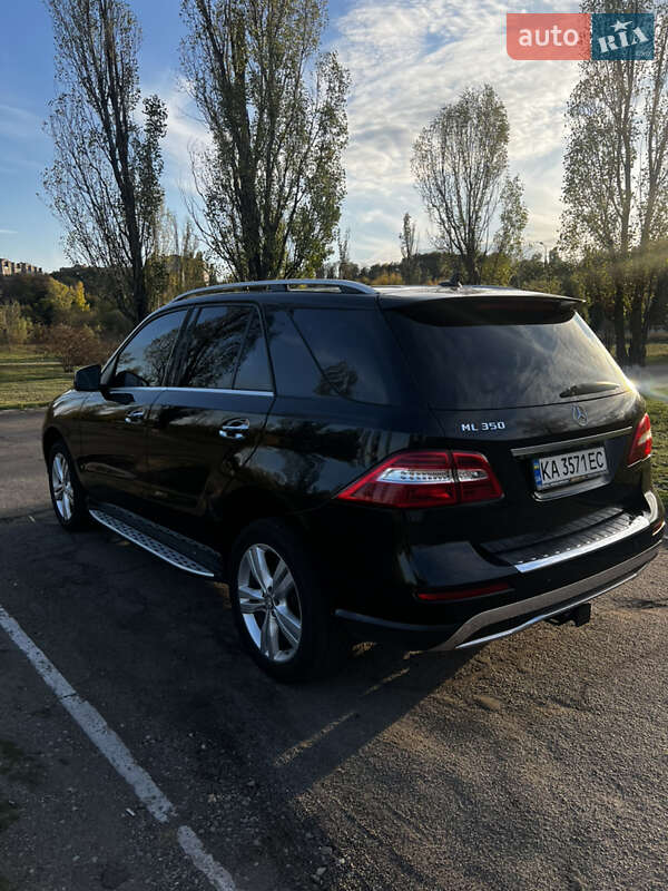 Позашляховик / Кросовер Mercedes-Benz M-Class 2015 в Кам'янському фото 5 Позашляховик / Кросовер Mercedes-Benz M-Class 2015 в Кам'янському