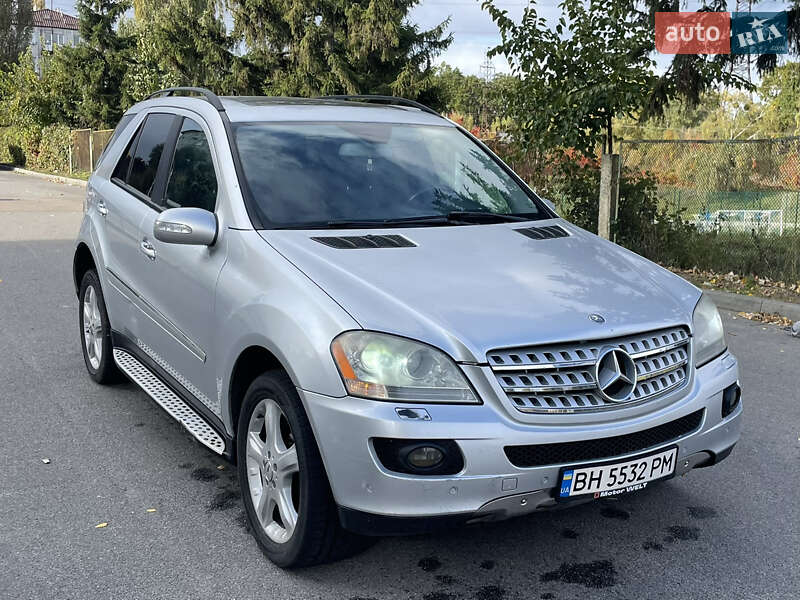 Внедорожник / Кроссовер Mercedes-Benz M-Class 2008 в Киеве фото 16 Внедорожник / Кроссовер Mercedes-Benz M-Class 2008 в Киеве