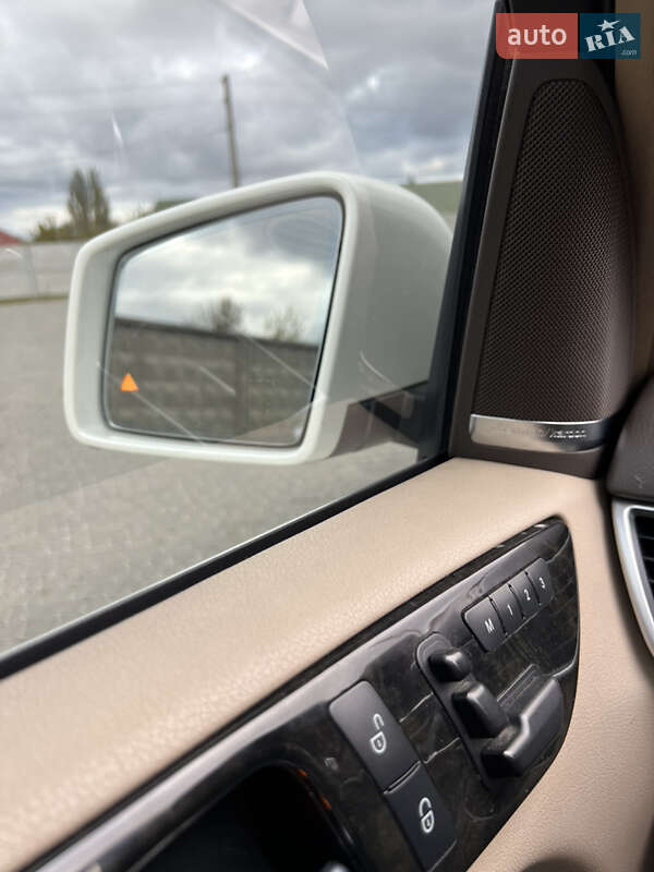 Позашляховик / Кросовер Mercedes-Benz M-Class 2012 в Первомайську фото 12 Позашляховик / Кросовер Mercedes-Benz M-Class 2012 в Первомайську