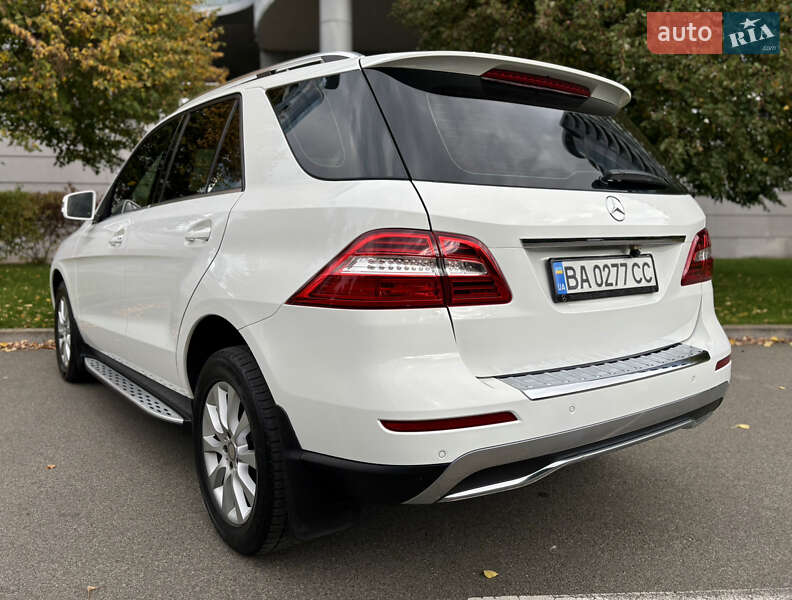 Внедорожник / Кроссовер Mercedes-Benz M-Class 2015 в Киеве фото 8 Внедорожник / Кроссовер Mercedes-Benz M-Class 2015 в Киеве