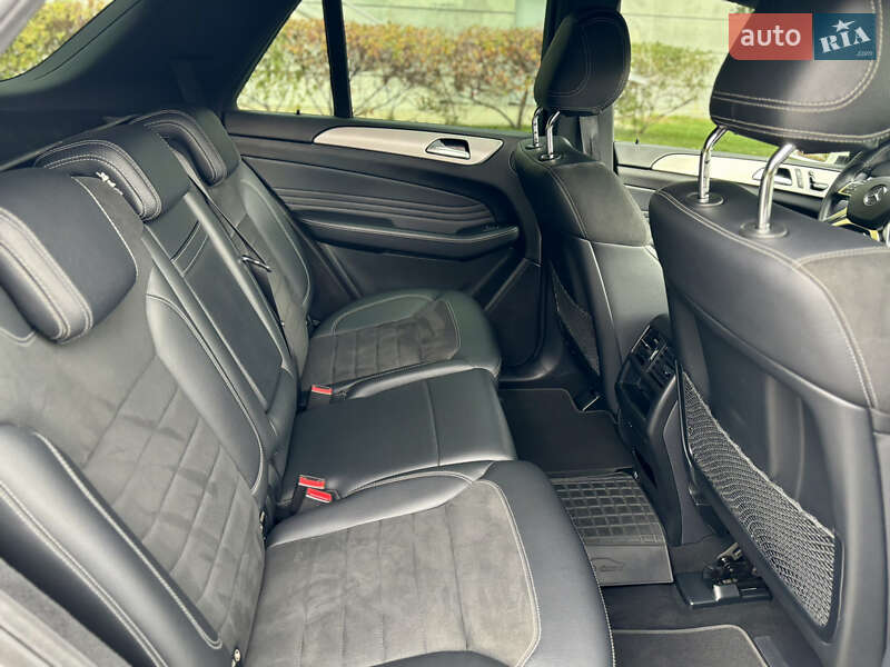 Внедорожник / Кроссовер Mercedes-Benz M-Class 2015 в Киеве фото 17 Внедорожник / Кроссовер Mercedes-Benz M-Class 2015 в Киеве