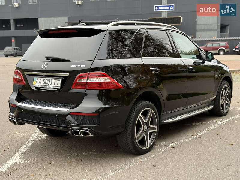 Внедорожник / Кроссовер Mercedes-Benz M-Class 2012 в Киеве