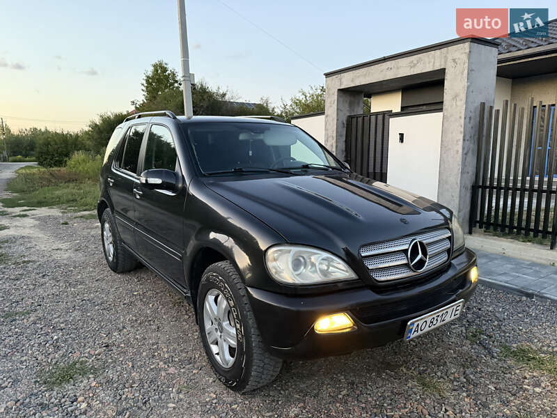 Внедорожник / Кроссовер Mercedes-Benz M-Class 2004 в Ужгороде фото Внедорожник / Кроссовер Mercedes-Benz M-Class 2004 в Ужгороде