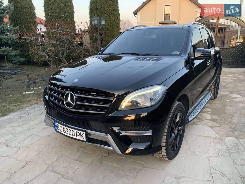 Позашляховик / Кросовер Mercedes-Benz M-Class 2012 в Львові фото 7 Позашляховик / Кросовер Mercedes-Benz M-Class 2012 в Львові