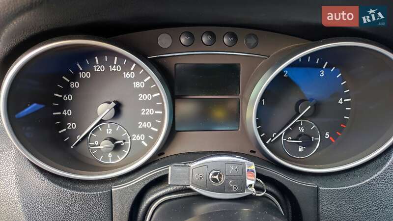 Позашляховик / Кросовер Mercedes-Benz M-Class 2008 в Києві