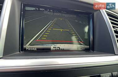 Позашляховик / Кросовер Mercedes-Benz M-Class 2015 в 