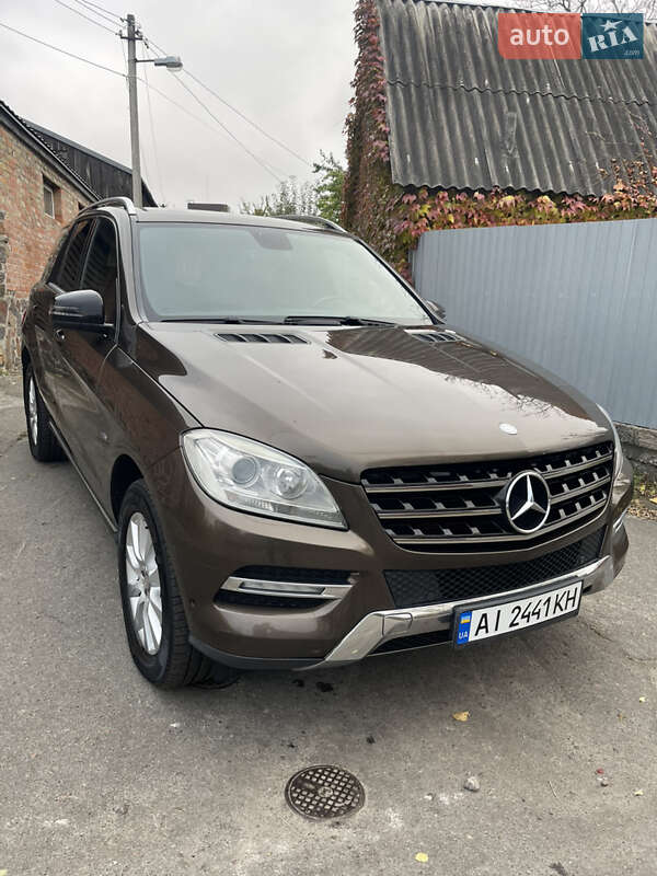 Позашляховик / Кросовер Mercedes-Benz M-Class 2012 в Києві фото 3 Позашляховик / Кросовер Mercedes-Benz M-Class 2012 в Києві
