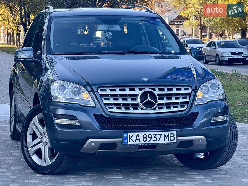 Позашляховик / Кросовер Mercedes-Benz M-Class 2011 в Одесі фото 21 Позашляховик / Кросовер Mercedes-Benz M-Class 2011 в Одесі
