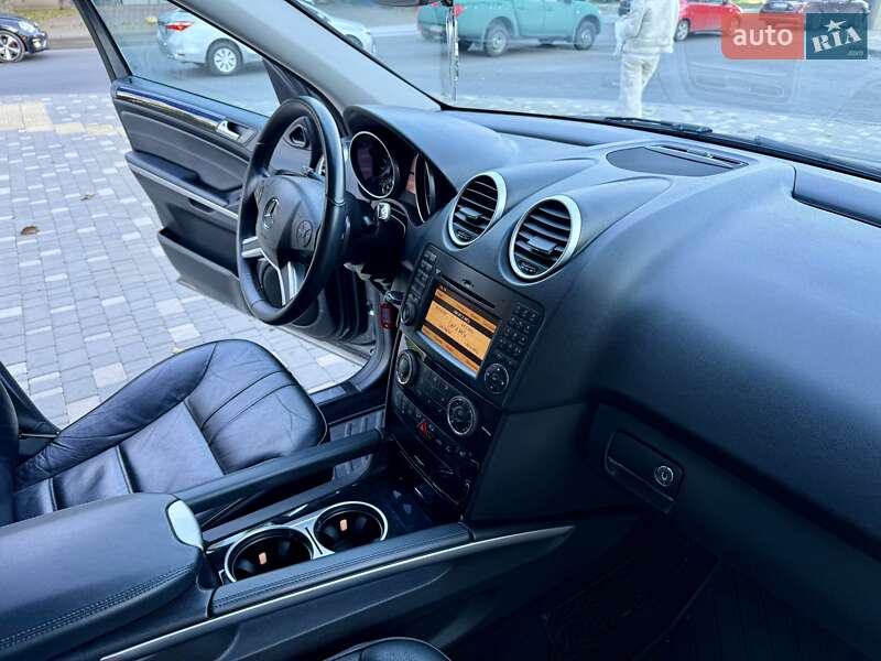 Позашляховик / Кросовер Mercedes-Benz M-Class 2011 в Одесі фото 47 Позашляховик / Кросовер Mercedes-Benz M-Class 2011 в Одесі