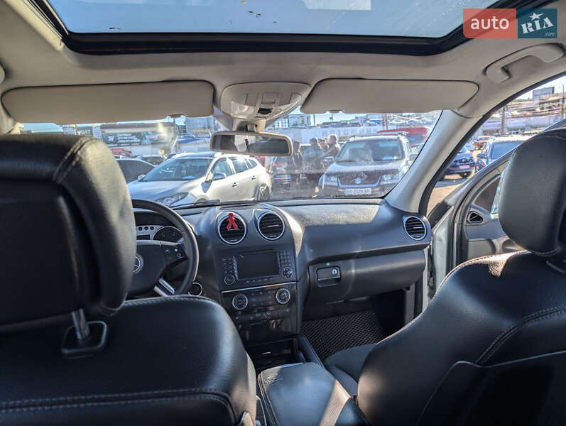 Позашляховик / Кросовер Mercedes-Benz M-Class 2005 в Чернівцях фото 12 Позашляховик / Кросовер Mercedes-Benz M-Class 2005 в Чернівцях