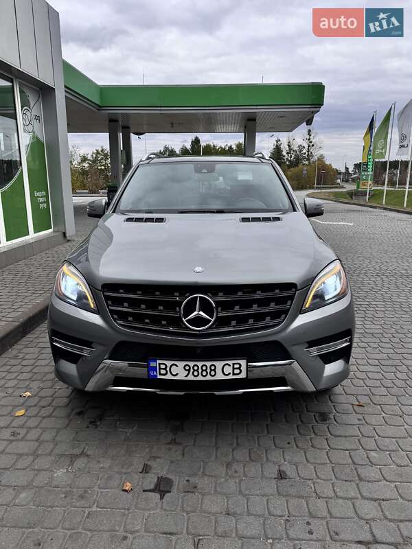 Позашляховик / Кросовер Mercedes-Benz M-Class 2015 в Бродах фото 4 Позашляховик / Кросовер Mercedes-Benz M-Class 2015 в Бродах