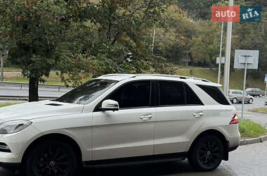 Внедорожник / Кроссовер Mercedes-Benz M-Class 2013 в Киеве Внедорожник / Кроссовер Mercedes-Benz M-Class 2013 в Киеве