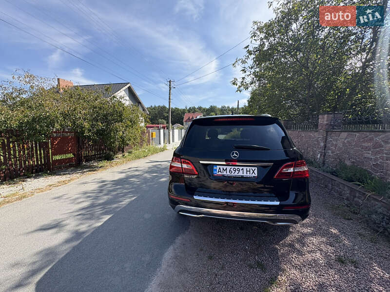 Внедорожник / Кроссовер Mercedes-Benz M-Class 2012 в Житомире фото 6 Внедорожник / Кроссовер Mercedes-Benz M-Class 2012 в Житомире