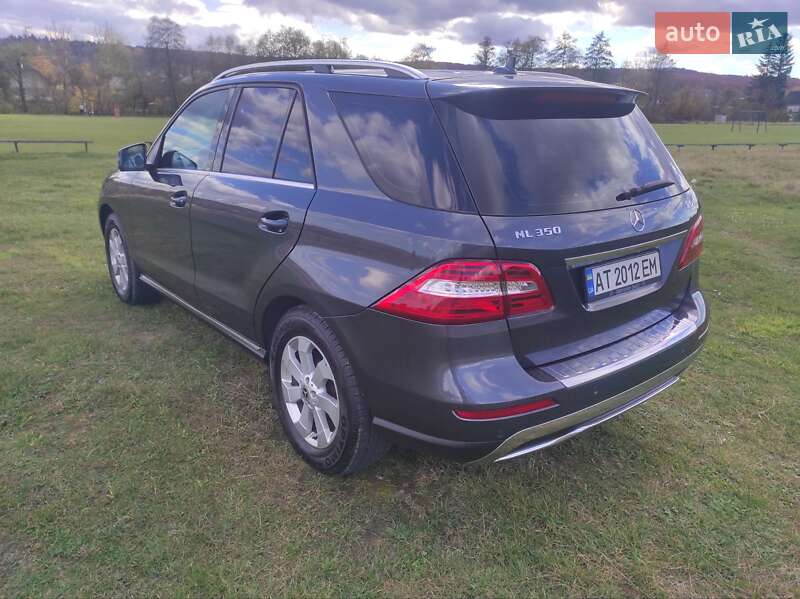 Позашляховик / Кросовер Mercedes-Benz M-Class 2013 в Калуші