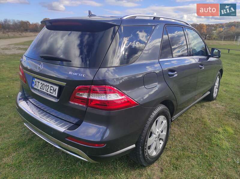 Позашляховик / Кросовер Mercedes-Benz M-Class 2013 в Калуші