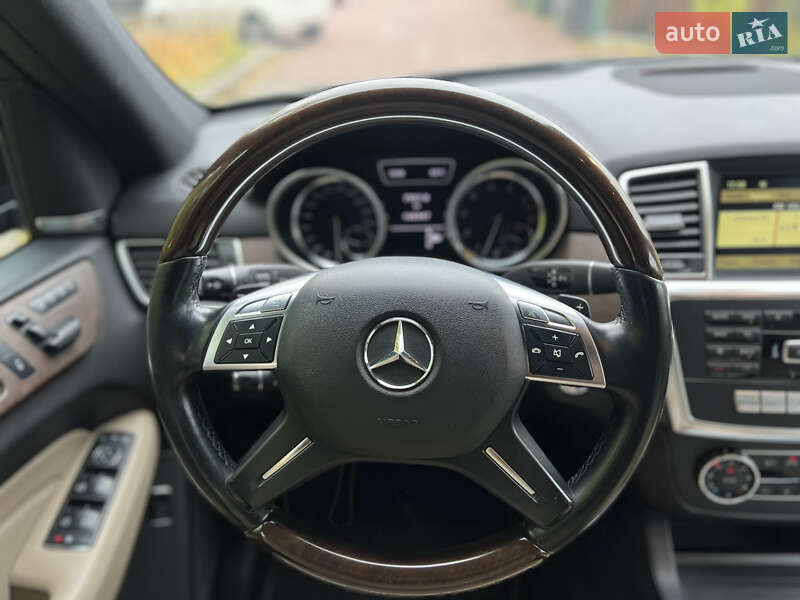 Внедорожник / Кроссовер Mercedes-Benz M-Class 2012 в Киеве фото 15 Внедорожник / Кроссовер Mercedes-Benz M-Class 2012 в Киеве
