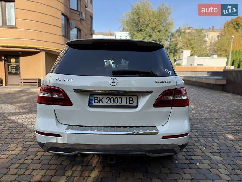 Позашляховик / Кросовер Mercedes-Benz M-Class 2013 в Рівному фото 4 Позашляховик / Кросовер Mercedes-Benz M-Class 2013 в Рівному