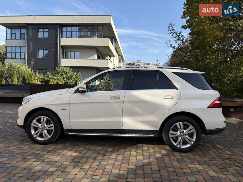 Позашляховик / Кросовер Mercedes-Benz M-Class 2013 в Рівному фото 12 Позашляховик / Кросовер Mercedes-Benz M-Class 2013 в Рівному