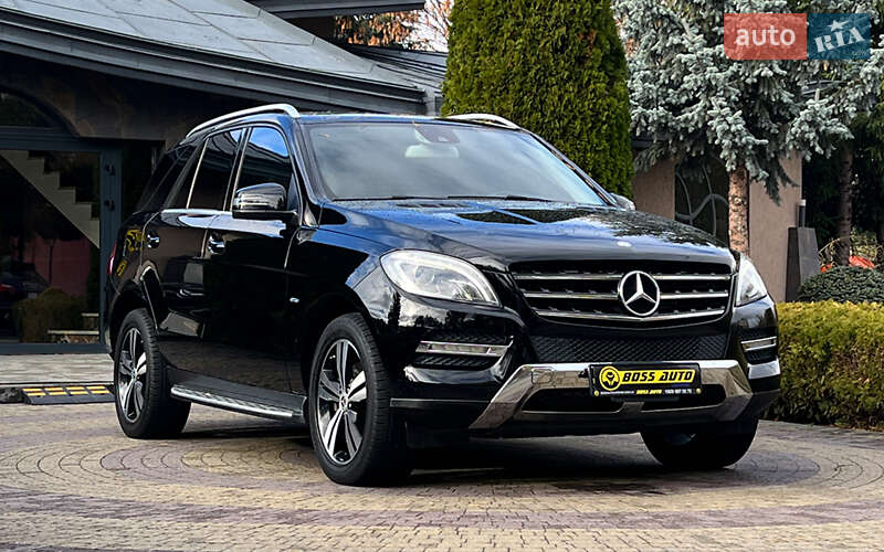 Mercedes-Benz M-Class 2011