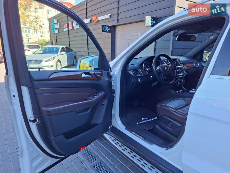 Внедорожник / Кроссовер Mercedes-Benz M-Class 2014 в Одессе фото 9 Внедорожник / Кроссовер Mercedes-Benz M-Class 2014 в Одессе