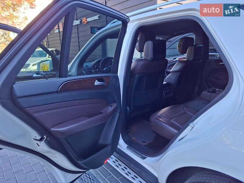 Внедорожник / Кроссовер Mercedes-Benz M-Class 2014 в Одессе фото 18 Внедорожник / Кроссовер Mercedes-Benz M-Class 2014 в Одессе