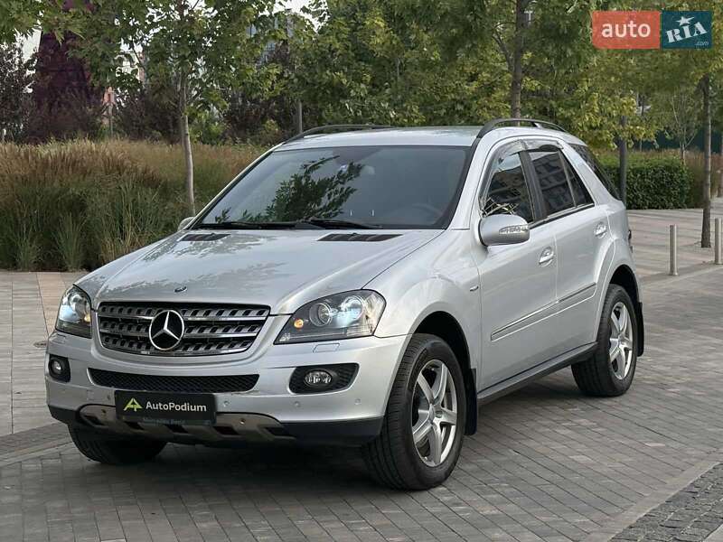 Mercedes-Benz M-Class 2008 Mercedes-Benz M-Class 2008