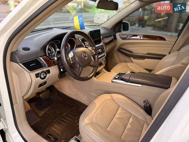 Внедорожник / Кроссовер Mercedes-Benz M-Class 2013 в Снятине фото 10 Внедорожник / Кроссовер Mercedes-Benz M-Class 2013 в Снятине
