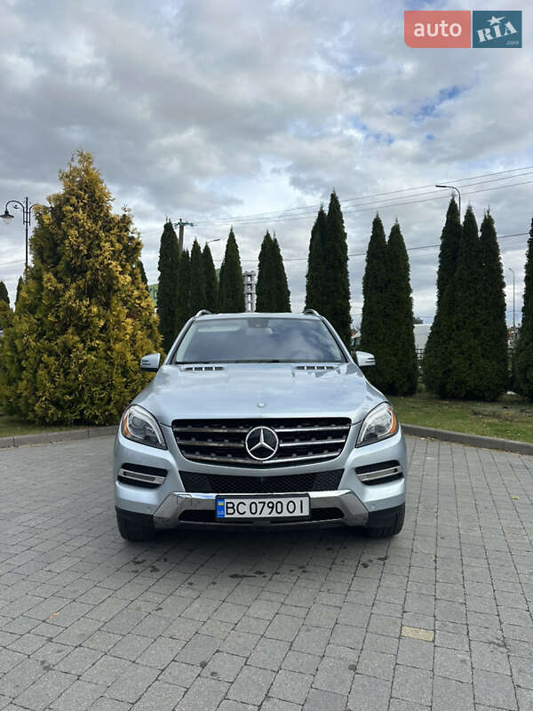 Внедорожник / Кроссовер Mercedes-Benz M-Class 2015 в Львове фото 3 Внедорожник / Кроссовер Mercedes-Benz M-Class 2015 в Львове