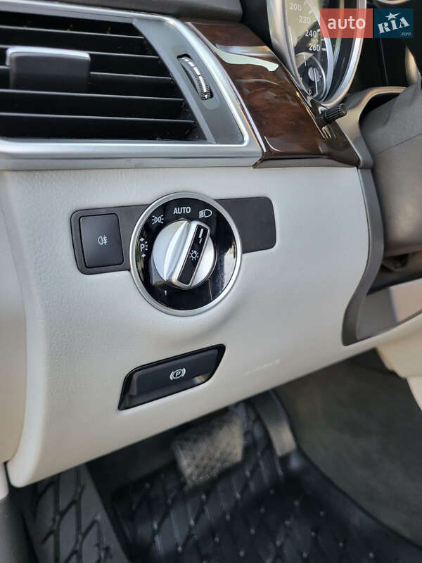 Внедорожник / Кроссовер Mercedes-Benz M-Class 2015 в Ужгороде фото 4 Внедорожник / Кроссовер Mercedes-Benz M-Class 2015 в Ужгороде