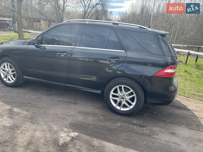 Внедорожник / Кроссовер Mercedes-Benz M-Class 2014 в Чернигове фото 5 Внедорожник / Кроссовер Mercedes-Benz M-Class 2014 в Чернигове