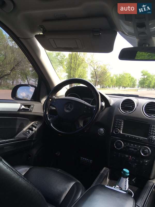 Внедорожник / Кроссовер Mercedes-Benz M-Class 2008 в Днепре фото 5 Внедорожник / Кроссовер Mercedes-Benz M-Class 2008 в Днепре