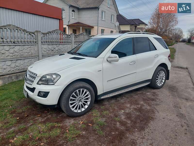 Внедорожник / Кроссовер Mercedes-Benz M-Class 2008 в Боровой фото 8 Внедорожник / Кроссовер Mercedes-Benz M-Class 2008 в Боровой