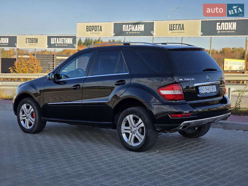 Позашляховик / Кросовер Mercedes-Benz M-Class 2010 в Тернополі