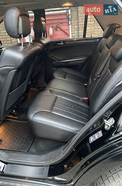 Внедорожник / Кроссовер Mercedes-Benz M-Class 2008 в Кривом Роге
