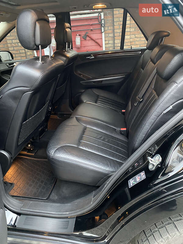 Внедорожник / Кроссовер Mercedes-Benz M-Class 2008 в Кривом Роге