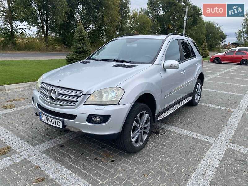 Mercedes-Benz M-Class 2006 Mercedes-Benz M-Class 2006