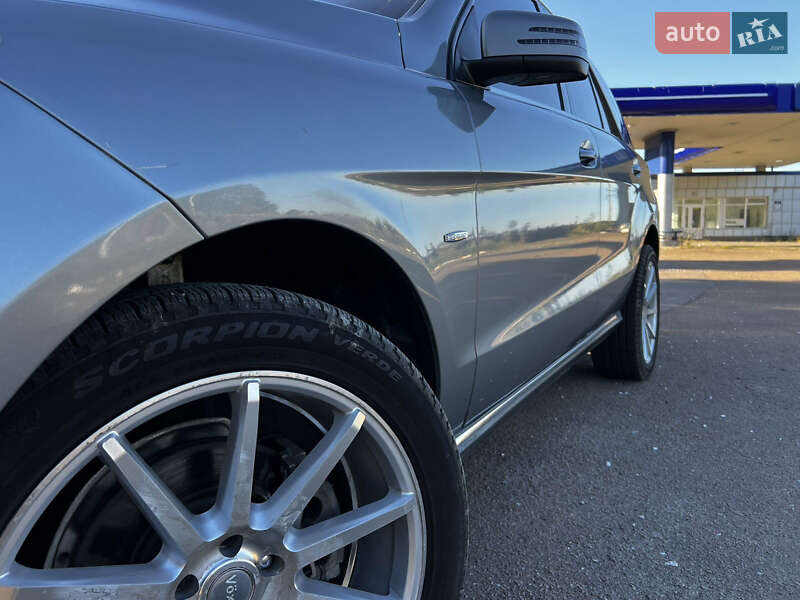 Внедорожник / Кроссовер Mercedes-Benz M-Class 2012 в Дубно фото 14 Внедорожник / Кроссовер Mercedes-Benz M-Class 2012 в Дубно