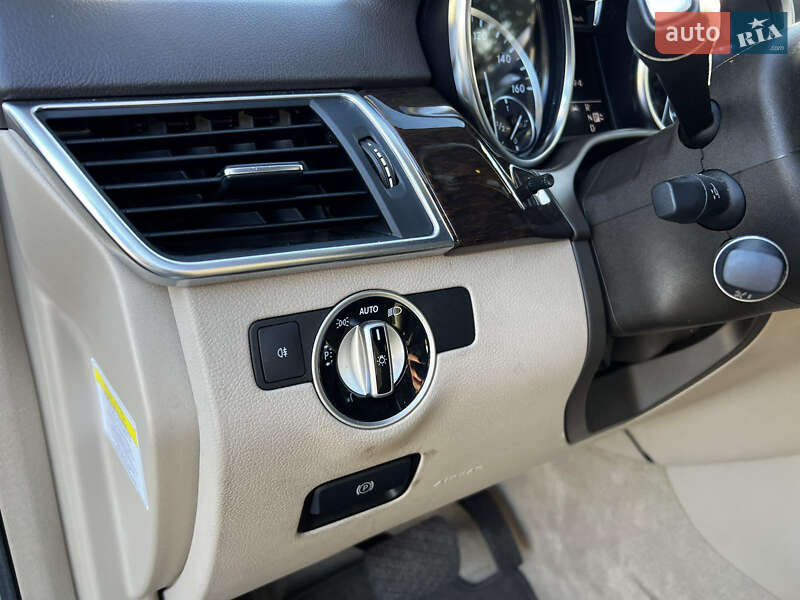 Внедорожник / Кроссовер Mercedes-Benz M-Class 2012 в Дубно фото 27 Внедорожник / Кроссовер Mercedes-Benz M-Class 2012 в Дубно