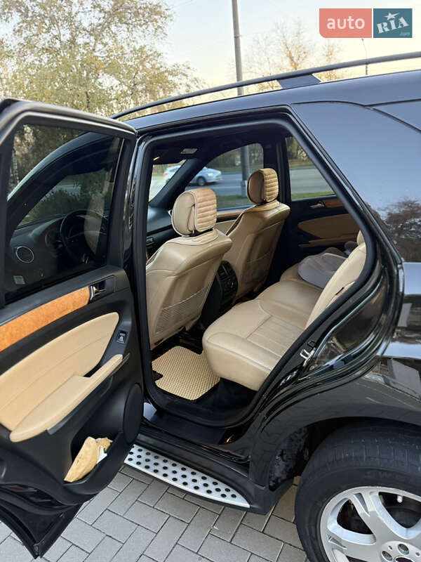 Позашляховик / Кросовер Mercedes-Benz M-Class 2007 в Запоріжжі