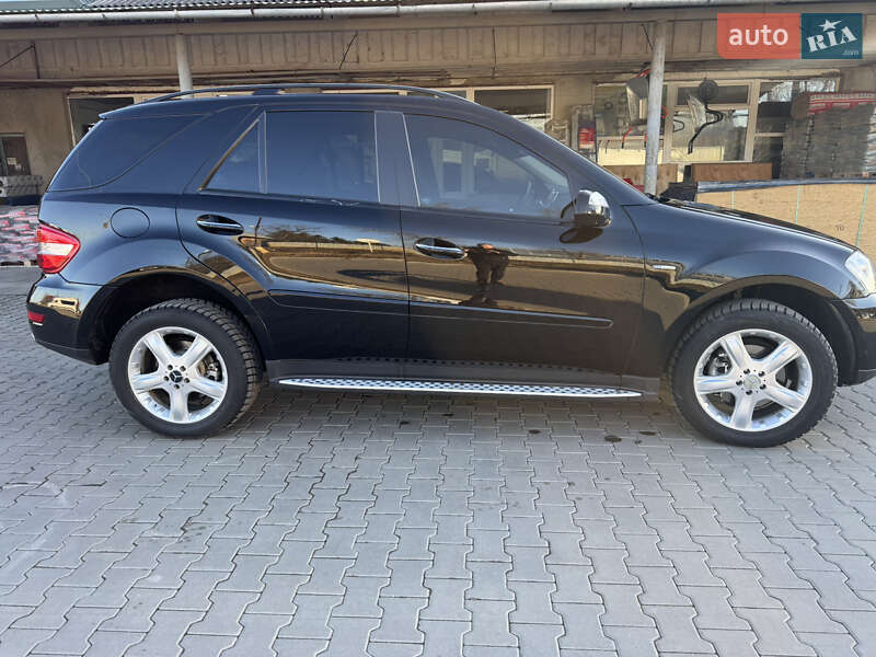 Позашляховик / Кросовер Mercedes-Benz M-Class 2009 в Заставній фото 9 Позашляховик / Кросовер Mercedes-Benz M-Class 2009 в Заставній
