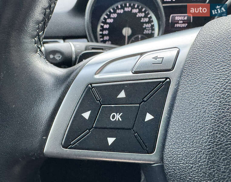 Позашляховик / Кросовер Mercedes-Benz M-Class 2013 в Львові фото 73 Позашляховик / Кросовер Mercedes-Benz M-Class 2013 в Львові